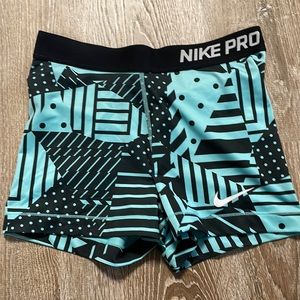 Womens Nike Pro spandex shorts, Med.